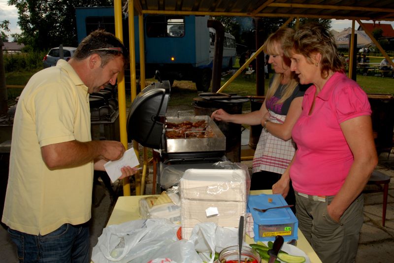 Fotogaléria Turnaj o pohár starostky obce 2009 (72) Turnaj o pohár starostky obce 2009