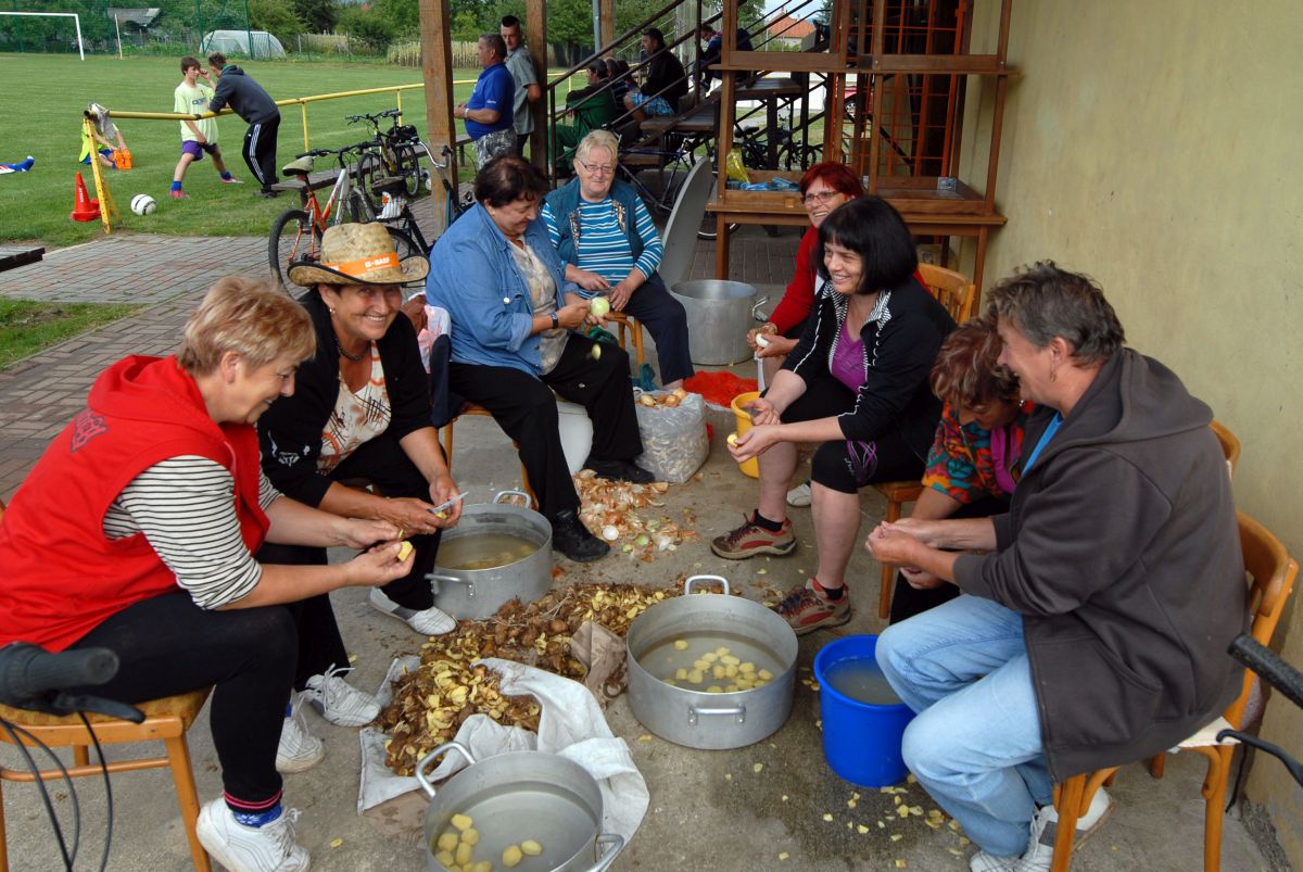 Fotogaléria Turnaj o pohár starostky obce 2014 (302) Turnaj o pohár starostky obce 2014